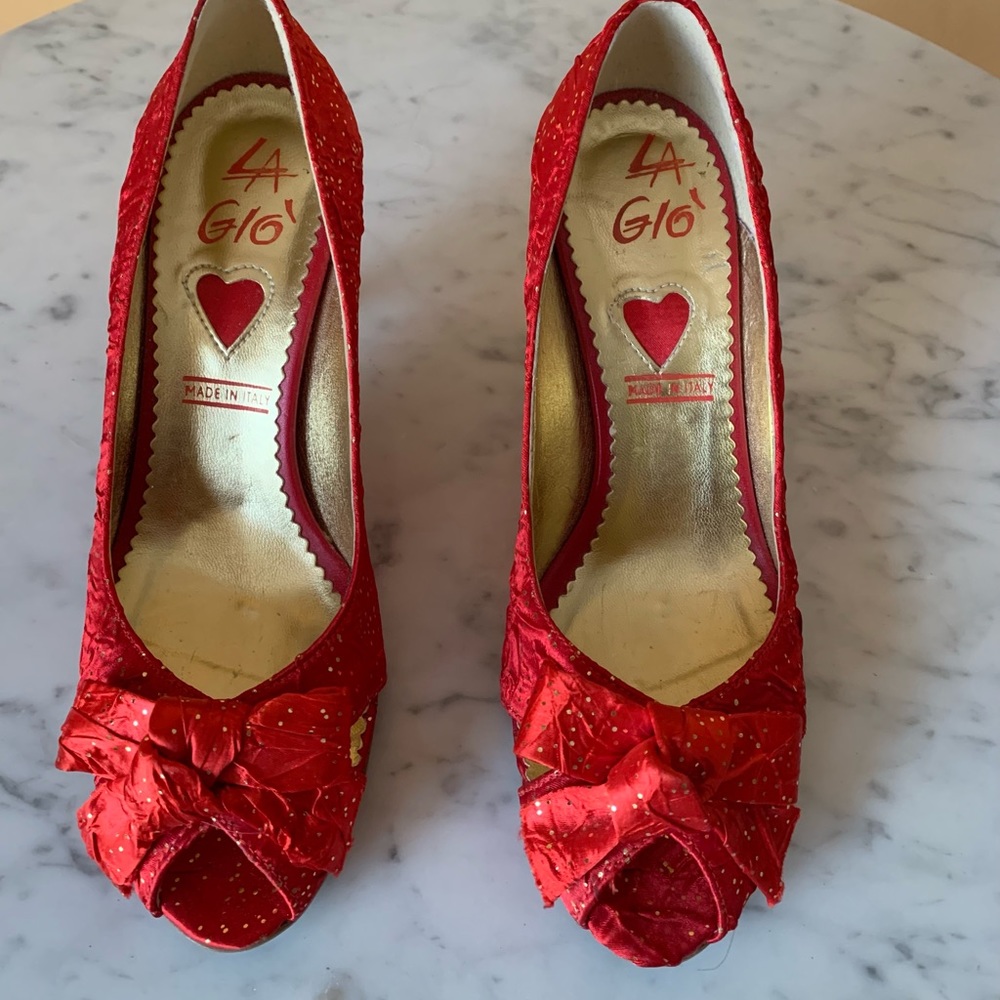 Peep toes that will turn heads!
